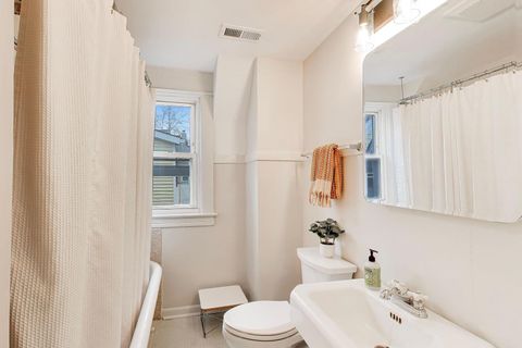 Tiny photo for 1206 Sherman Avenue, Evanston, IL 60202 (MLS # 12632486)