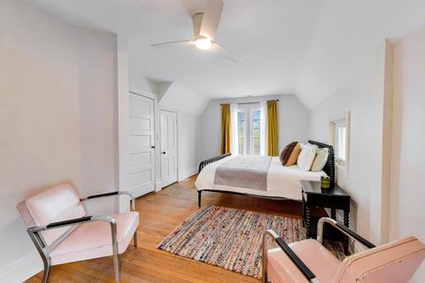 Tiny photo for 1206 Sherman Avenue, Evanston, IL 60202 (MLS # 12632486)