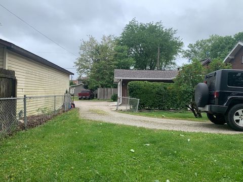 Tiny photo for 321 E Washington Street, Ottawa, IL 61350 (MLS # 12371986)