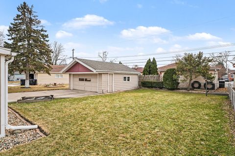 Tiny photo for 735 E 163rd Street, South Holland, IL 60473 (MLS # 12551855)