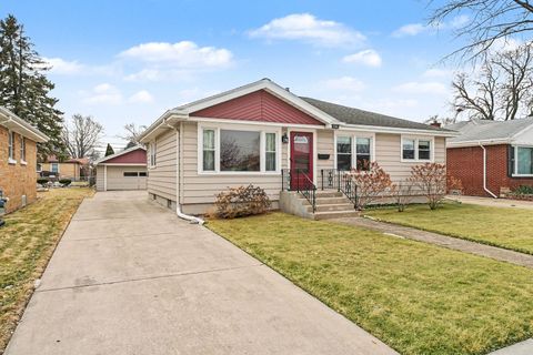 Tiny photo for 735 E 163rd Street, South Holland, IL 60473 (MLS # 12551855)