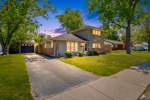 Photo of 317 Seminole Street, Park Forest, IL 60466 (MLS # 12681665)