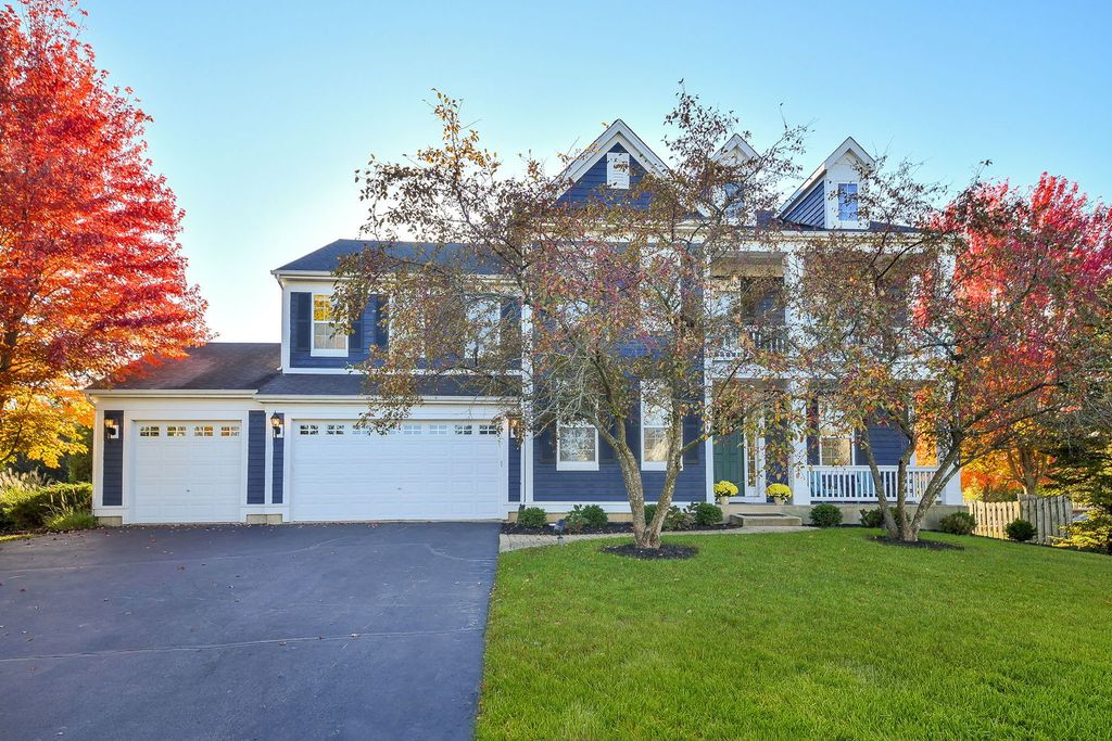 Photo for 3025 Long Common Parkway, Elgin, IL 60124 (MLS # 12503758)