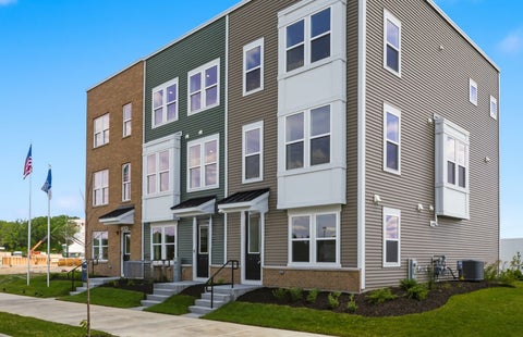 Photo of 1732 Borough Lane #20117, Hoffman Estates, IL 60192 (MLS # 12726573)