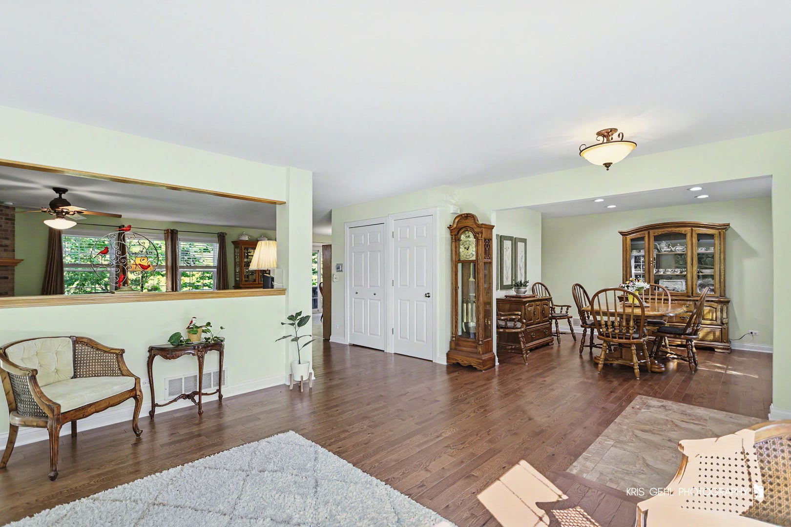 1402 Benton Road