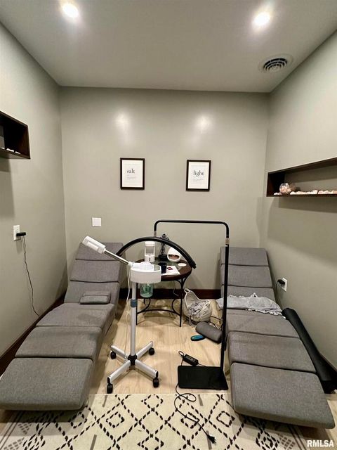 Tiny photo for 20 ASHLEY Lane, Casey, IL 62420 (MLS # EB460124)