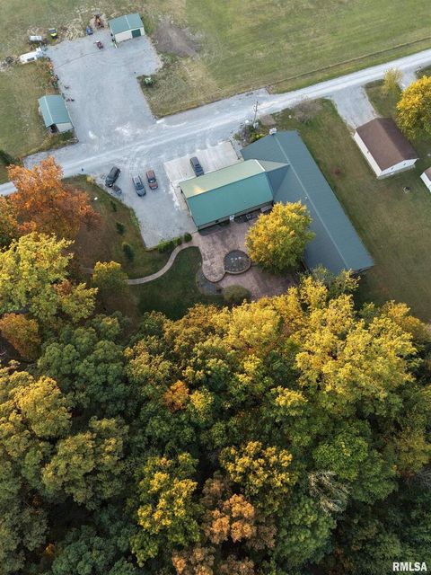 Tiny photo for 20 ASHLEY Lane, Casey, IL 62420 (MLS # EB460124)