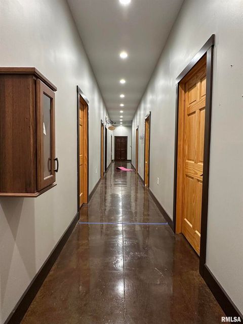 Tiny photo for 20 ASHLEY Lane, Casey, IL 62420 (MLS # EB460124)