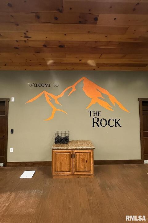 Tiny photo for 20 ASHLEY Lane, Casey, IL 62420 (MLS # EB460124)