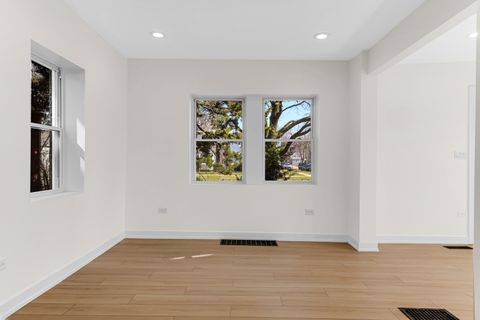 Tiny photo for 8758 S Wabash Avenue, Chicago, IL 60619 (MLS # 12597277)