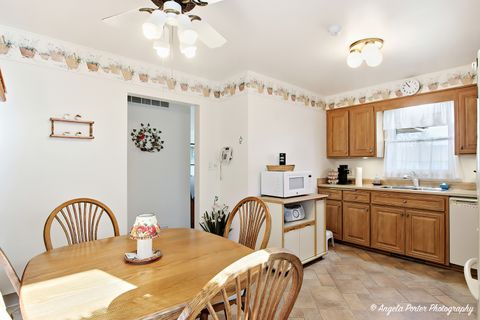 Tiny photo for 2326 Walnut Street, Waukegan, IL 60087 (MLS # 12546255)