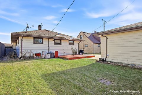 Tiny photo for 2326 Walnut Street, Waukegan, IL 60087 (MLS # 12546255)