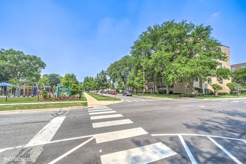 Tiny photo for 1380 Oakwood Avenue #204, Des Plaines, IL 60016 (MLS # 12795998)