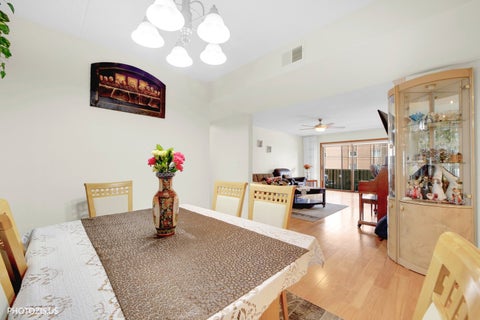 Tiny photo for 1380 Oakwood Avenue #204, Des Plaines, IL 60016 (MLS # 12795998)
