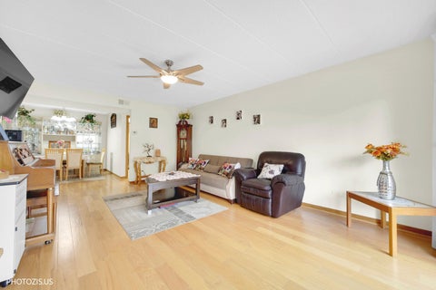 Tiny photo for 1380 Oakwood Avenue #204, Des Plaines, IL 60016 (MLS # 12795998)