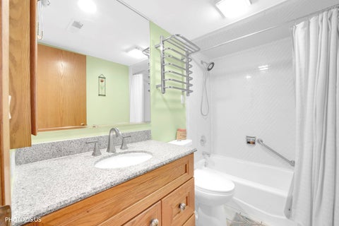 Tiny photo for 1380 Oakwood Avenue #204, Des Plaines, IL 60016 (MLS # 12795998)