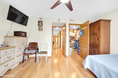 Tiny photo for 1380 Oakwood Avenue #204, Des Plaines, IL 60016 (MLS # 12795998)