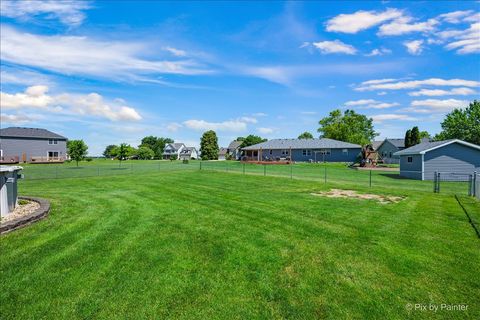 Tiny photo for 1019 Sandhurst Drive, Sandwich, IL 60548 (MLS # 12649741)