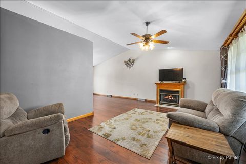 Tiny photo for 1019 Sandhurst Drive, Sandwich, IL 60548 (MLS # 12649741)