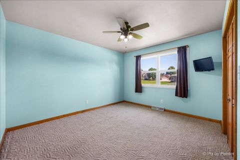 Tiny photo for 1019 Sandhurst Drive, Sandwich, IL 60548 (MLS # 12649741)