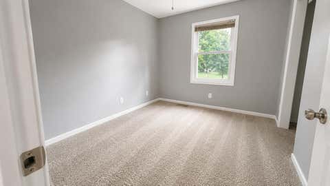 Tiny photo for 6 E Sunshine Court, Bloomington, IL 61704 (MLS # 12731004)
