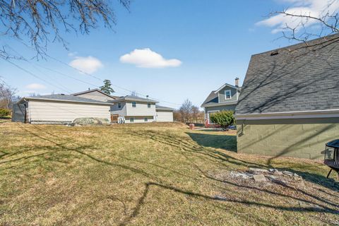 Tiny photo for 4836 Francisco Avenue, Downers Grove, IL 60515 (MLS # 12560137)