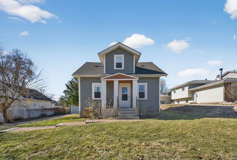 Photo of 4836 Francisco Avenue, Downers Grove, IL 60515 (MLS # 12560137)