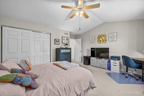 Tiny photo for 344 Yorkshire Drive, Mundelein, IL 60060 (MLS # 12751296)