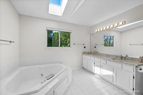 Tiny photo for 344 Yorkshire Drive, Mundelein, IL 60060 (MLS # 12751296)