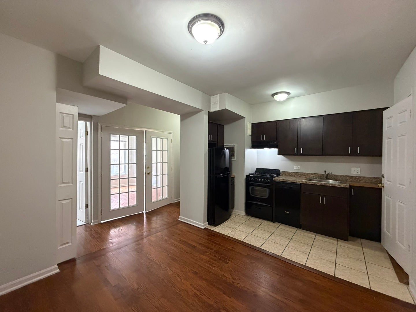 1354 W Argyle Street 1N