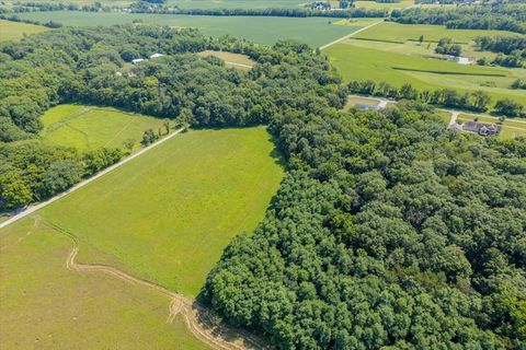 Tiny photo for 5897 Country Meadow Lane, Clinton, IL 61727 (MLS # 12459632)