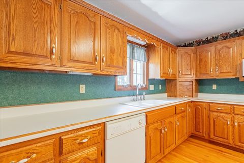 Tiny photo for 5897 Country Meadow Lane, Clinton, IL 61727 (MLS # 12459632)