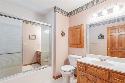 Tiny photo for 5897 Country Meadow Lane, Clinton, IL 61727 (MLS # 12459632)