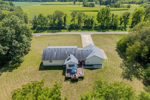 Tiny photo for 5897 Country Meadow Lane, Clinton, IL 61727 (MLS # 12459632)