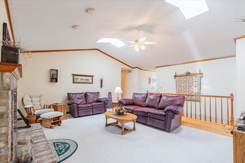 Tiny photo for 5897 Country Meadow Lane, Clinton, IL 61727 (MLS # 12459632)