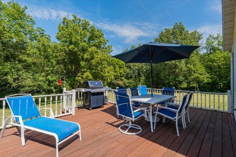 Tiny photo for 5897 Country Meadow Lane, Clinton, IL 61727 (MLS # 12459632)