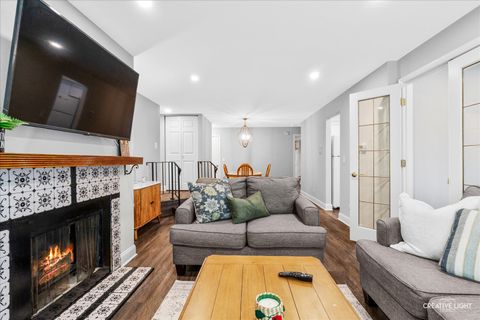 Tiny photo for 2370 Abbeywood Drive #B, Lisle, IL 60532 (MLS # 12691446)