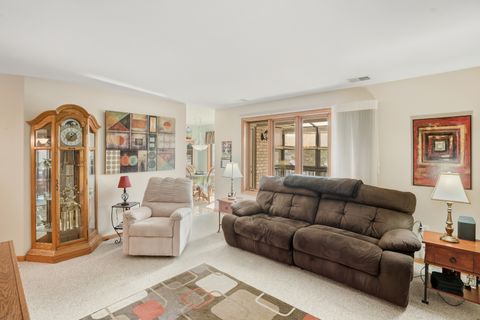 Tiny photo for 5018 Midlothian Turnpike Turnpike #1009, Crestwood, IL 60418 (MLS # 12493686)