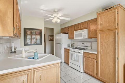 Tiny photo for 5018 Midlothian Turnpike Turnpike #1009, Crestwood, IL 60418 (MLS # 12493686)
