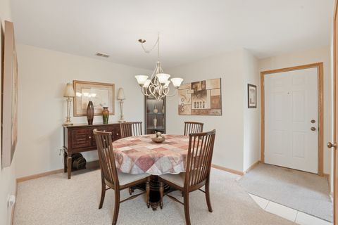 Tiny photo for 5018 Midlothian Turnpike Turnpike #1009, Crestwood, IL 60418 (MLS # 12493686)