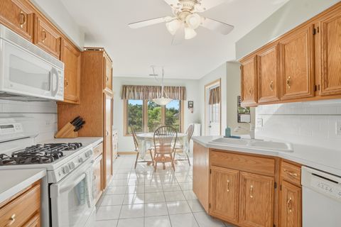 Tiny photo for 5018 Midlothian Turnpike Turnpike #1009, Crestwood, IL 60418 (MLS # 12493686)