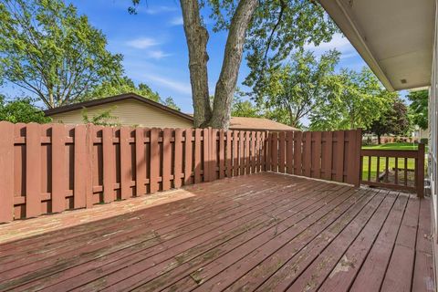 Tiny photo for 133 Sumac Court, Schaumburg, IL 60193 (MLS # 12646905)