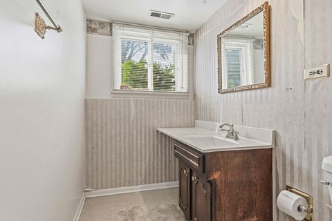 Tiny photo for 133 Sumac Court, Schaumburg, IL 60193 (MLS # 12646905)