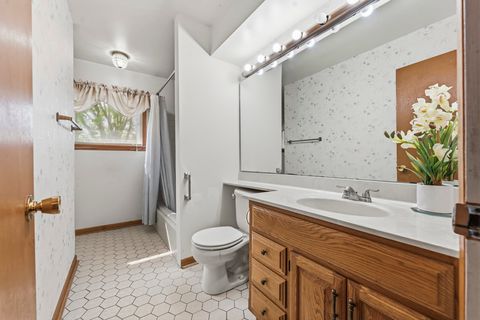 Tiny photo for 133 Sumac Court, Schaumburg, IL 60193 (MLS # 12646905)