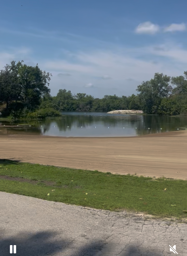 52 Lakeshore Drive