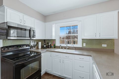 Tiny photo for 6535 174th Street, Tinley Park, IL 60477 (MLS # 12614129)