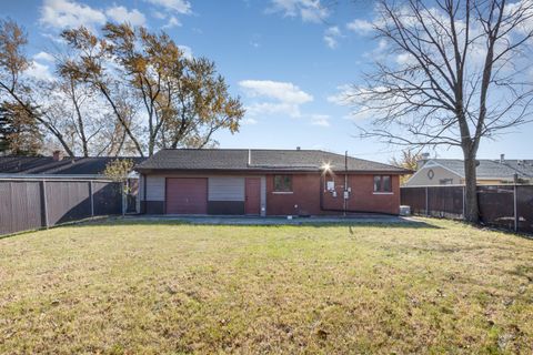 Tiny photo for 7726 W 80th Place, Bridgeview, IL 60455 (MLS # 12517982)