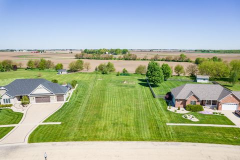 980 Fox Trail Lane Somonauk IL 60552