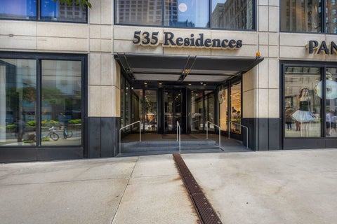 Photo of 535 N Michigan Avenue #2306, Chicago, IL 60611 (MLS # 12711776)