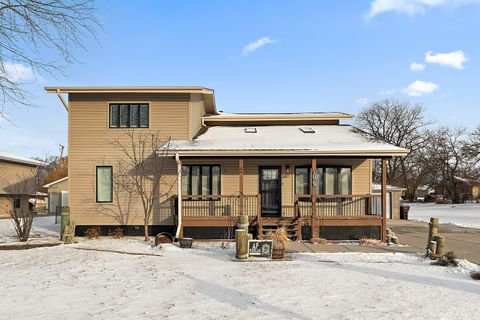 Tiny photo for 16041 Long Avenue, Oak Forest, IL 60452 (MLS # 12546189)